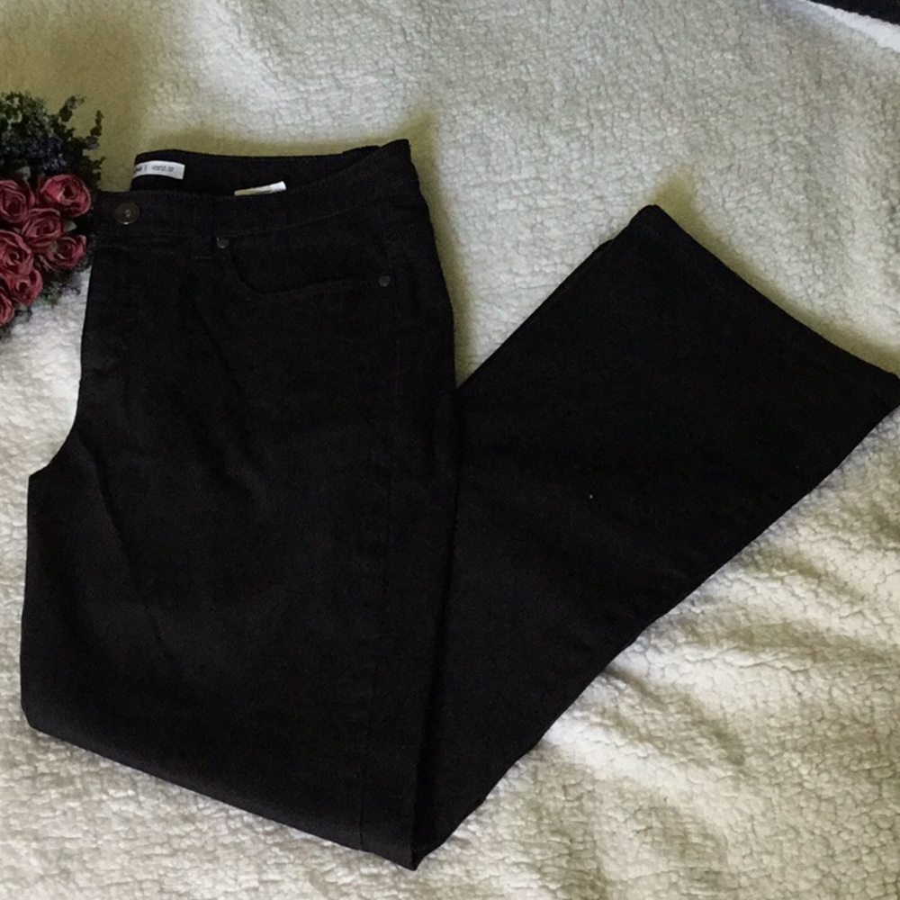 Black Lee straight leg jeans